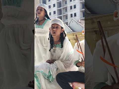 Amoraw Kamoraw Chirstina