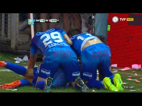 Conmoción en el fútbol argentino por la muerte de joven jugador, que en ...