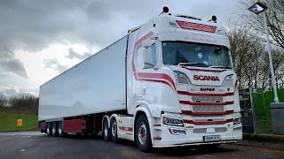 Scania V8 S650 - STS International