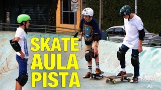 ENSINEI MEUS AMIGOS A ANDAR DE SKATE