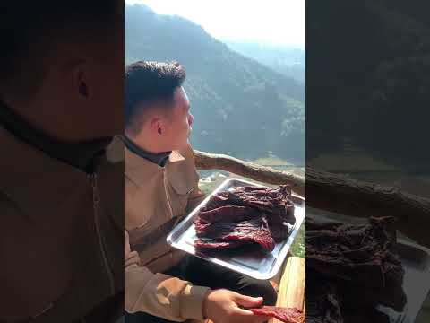 Video Đố ai biết ở đâu ạ! Mua trâu gác bếp lh e 035.585.2268 - youtube