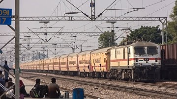 Upgraded UTKRISHT Rake of KALKA Mail Jolts Past Kanchausi | Indian Railways
