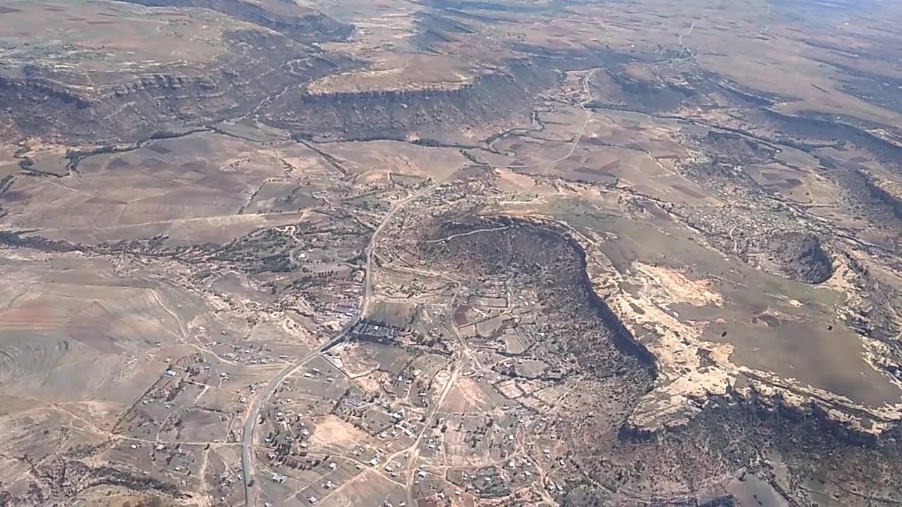 Ezyflo flying over the mountains