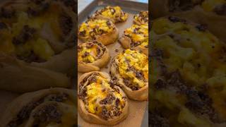 Best Breakfast Easy Sausage, egg and cheese pinwheels breakfast recipes easyrecipe cooking