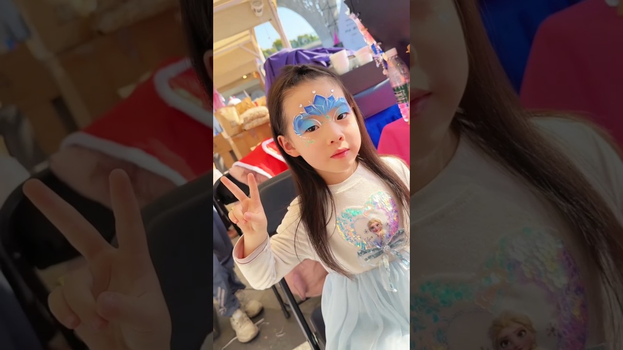 New Ocean Color Snow Face Painting ❄️ 🎨#shorts