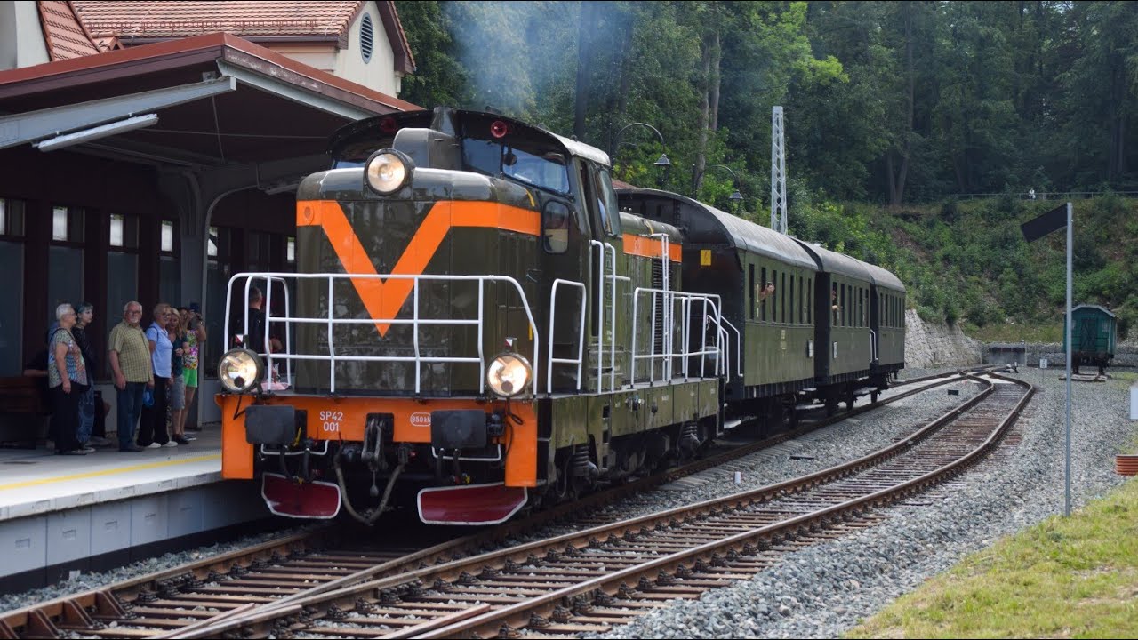 Pociągi Kolei dolnośląskich Wraz z KD Retro Do Karpacza