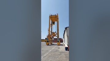 China Container Crane Video