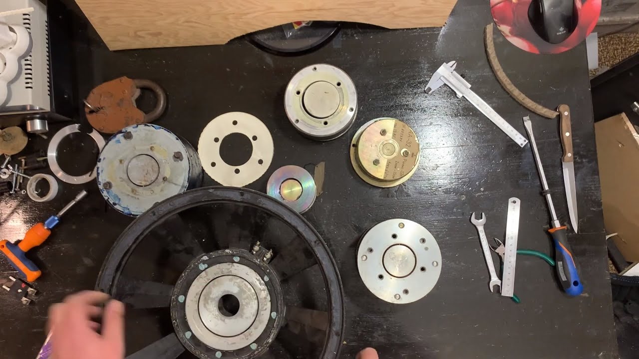 Курочу винтаж Beag HX 301 и Tesla ARO. Слабонервным не смотреть.