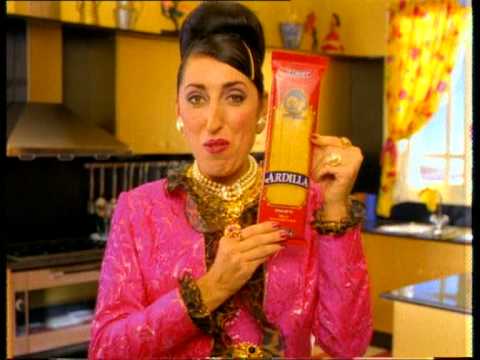 Ardilla - La familia - Dos mujeres y un destino - YouTube