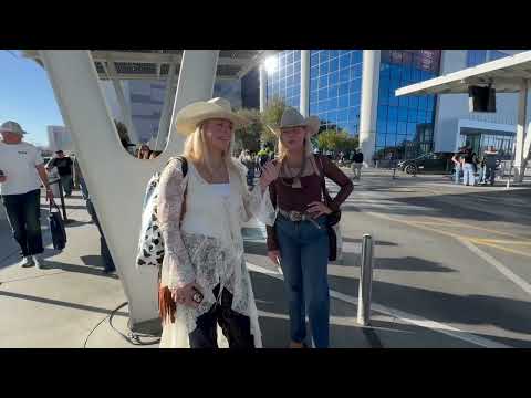 Vegas Loop - Cowboy Christmas Edition