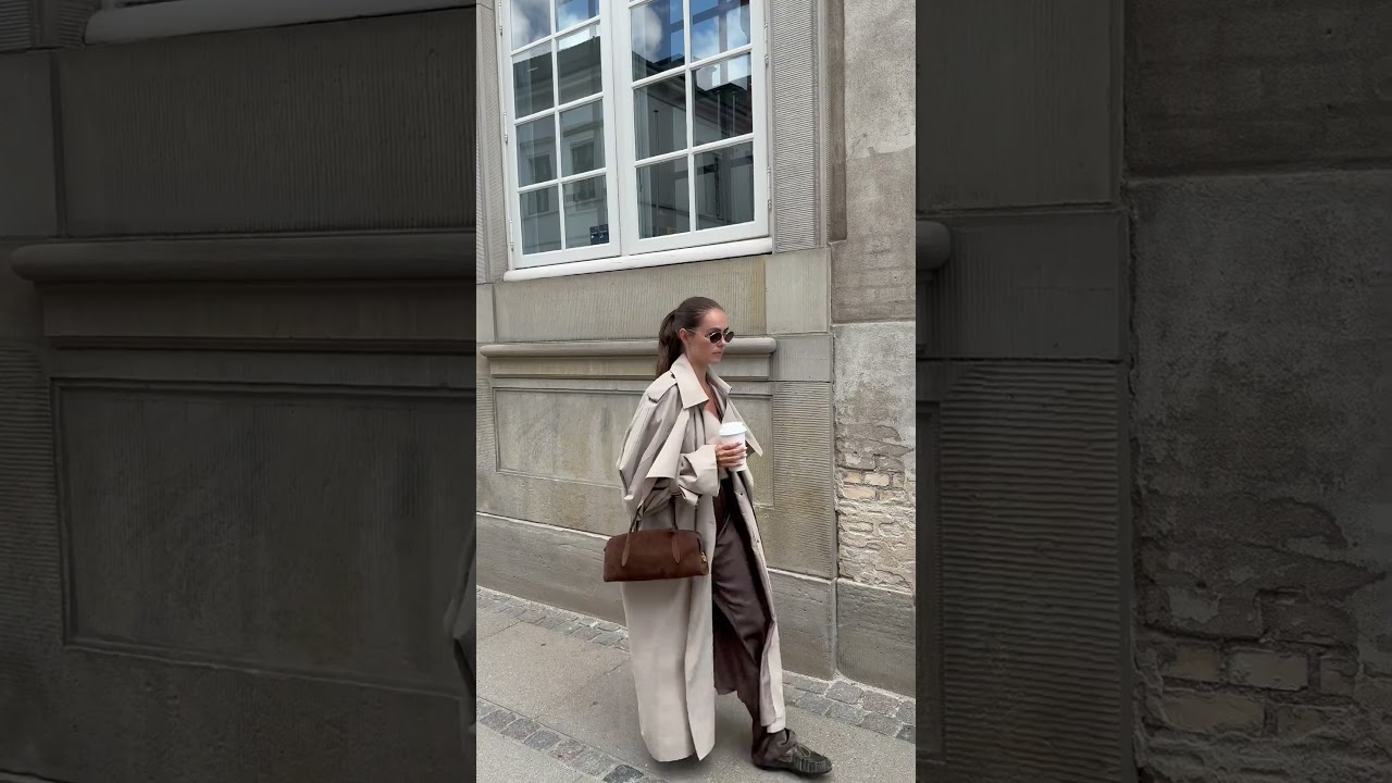 Two of many ways to style the Gabrielle East-West Bag. A timeless staple 🤍🤎 