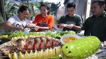 Quyên làm món CÁ LÓC HẤP BẦU đậm chất miền tây. Bác vô thăm cha. Quê Tôi #49