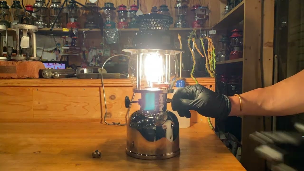 Jun.1950 Coleman Canada 249 ”Scout” viantage gasoline lantern