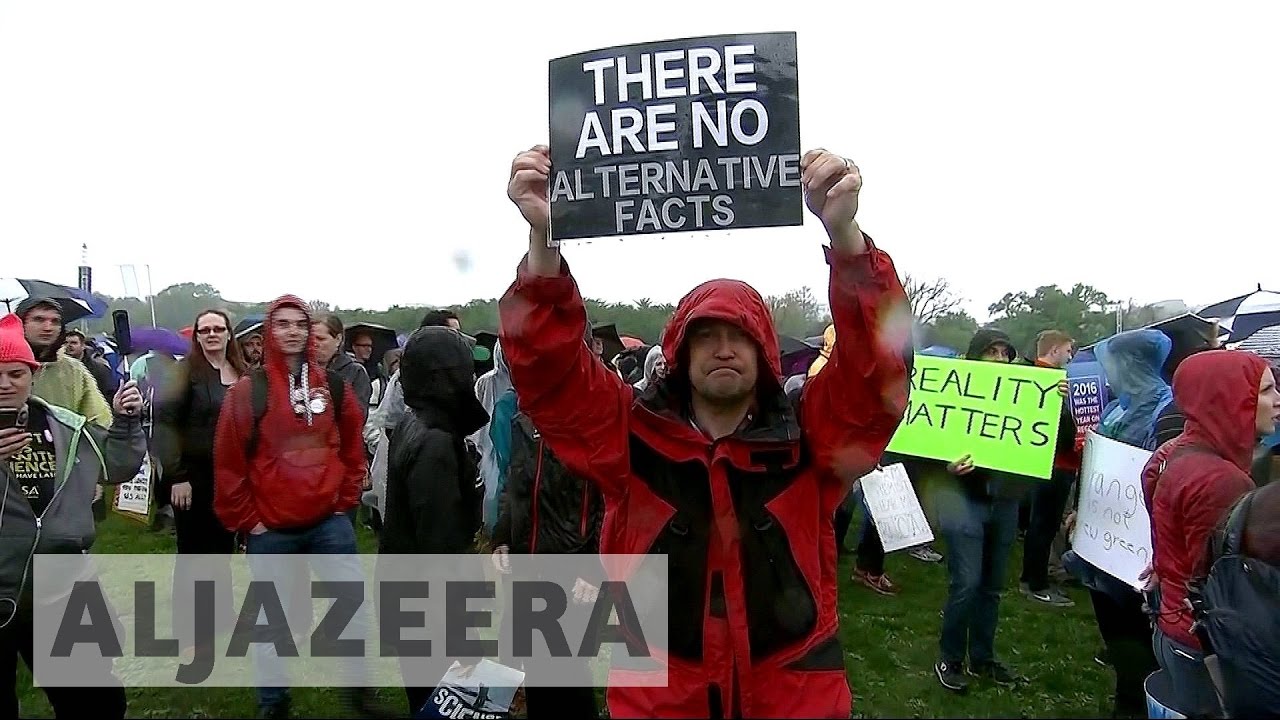 Thousands protest across US on Earth Day