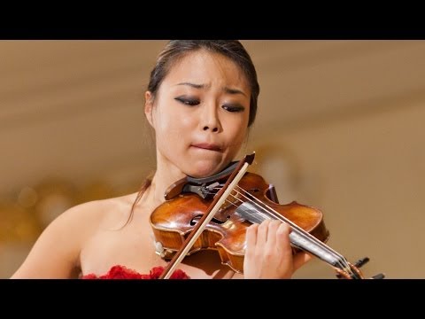 Soyoung Yoon plays at 14th International Henryk Wieniawski Violin Competition 2011 (Stage 2)