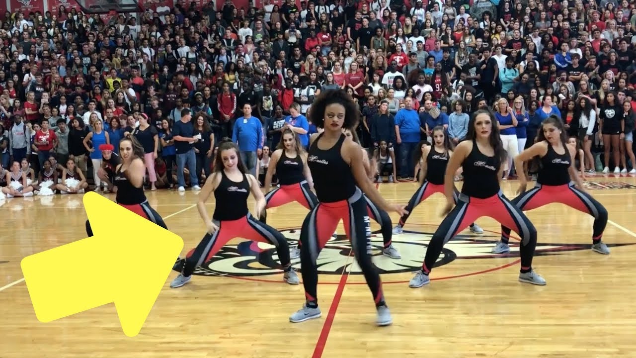 Principal And Staff Join High School Dance Team For One Of The Best Pep ...