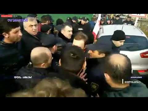 \"ჩაჯმ..ი პოლიცია... 5 კგ კარტოფილზე გაყიდულებო.. სისხლი დაიღვრება ბიჭებო\"- აქტივისტები