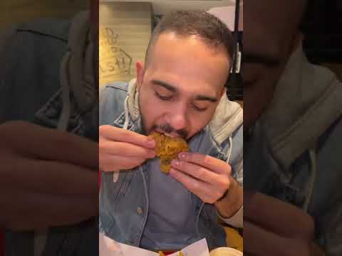 ايش تتوقعوا اسم المطعم 