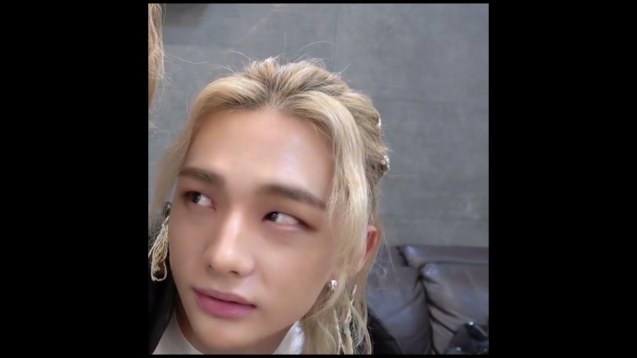 hyunjin-gives-the-best-side-eye-straykids-skz-felix-hyunjin-fyp