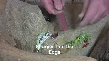 Hook sharpening with Angler Mini-Sharp® Sharpener