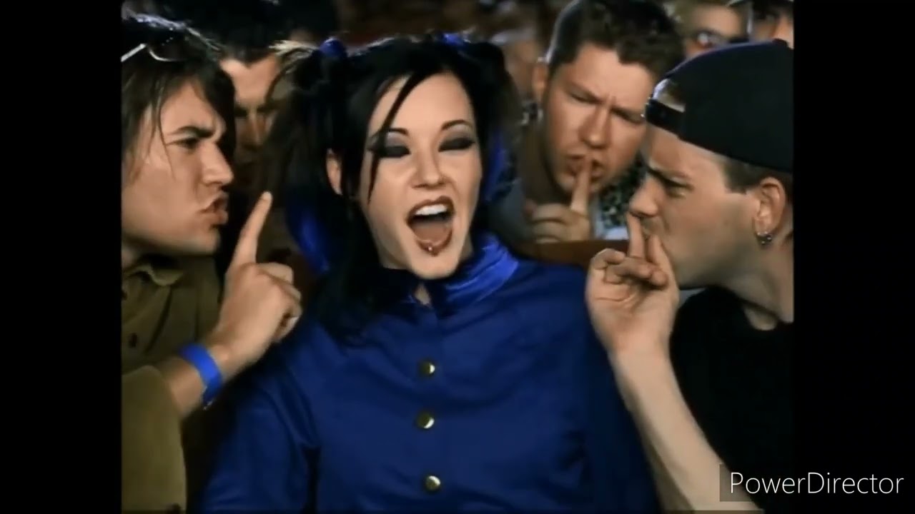 Goth Girl Violet Beauregarde Gets Thrown Out Of The Theater with sound effects ASMR