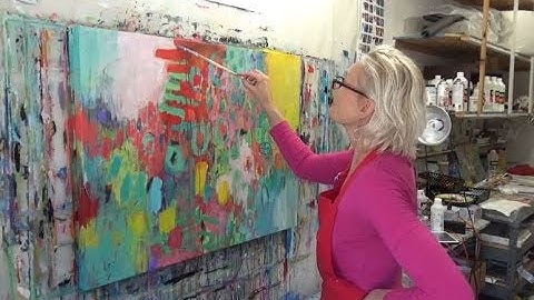Creating depth in your art | Betty Franks | abstract intuitive painting