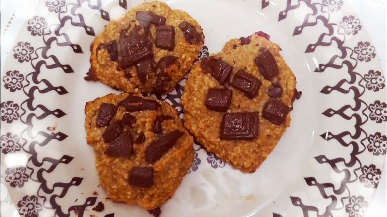 Cookie de banana e aveia com gotas de chocolate Fit. - YouTube