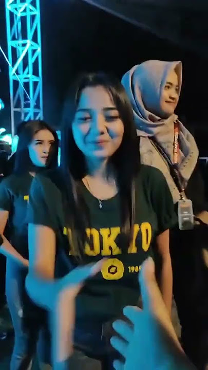 Dj tanti mau naik panggung lurrrr...! #djtanti #keludproduction #brewogaudio #presetalightmotion