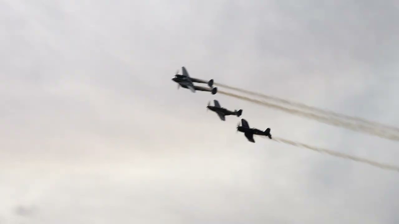 20.OTT25 Fliegertreffen Hahnweide:  Flying Bulls Air display - Samstag