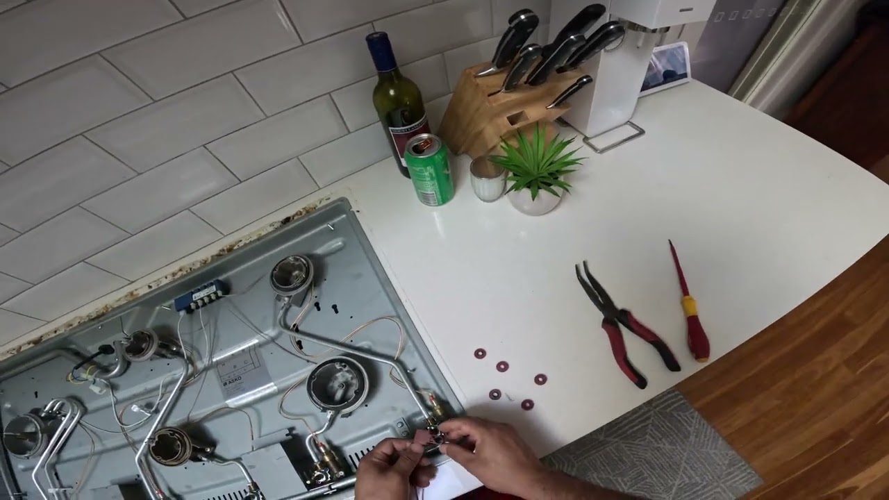 Cooktop keeps clicking. How to fix it?