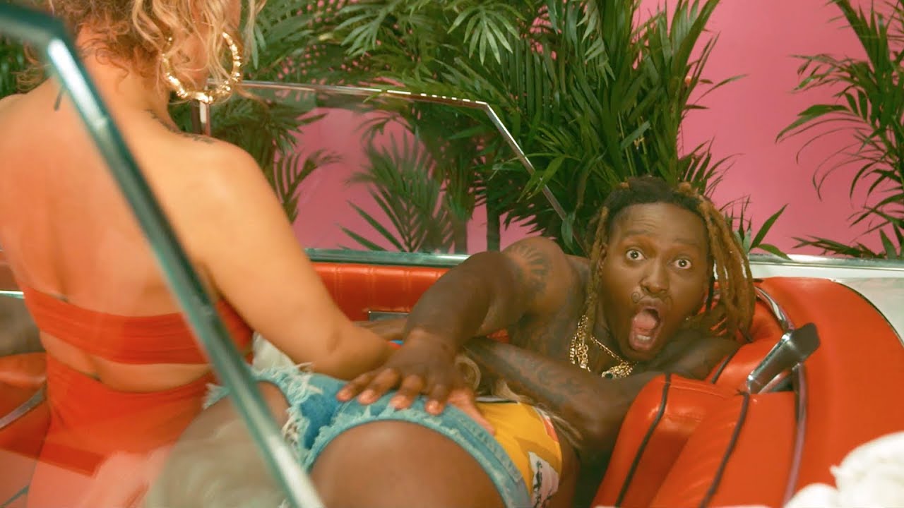 Phresher & Pio - Papi Chulo (Official Video)