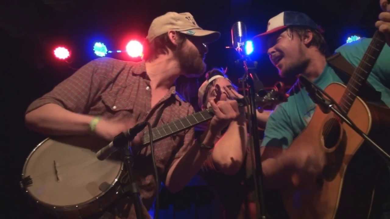 Horseshoes and Hand Grenades This Old Town Is Driving Me To Drink YouTube