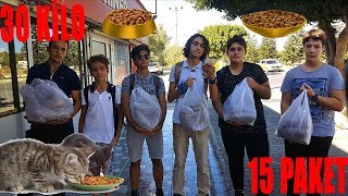 Download lagu Sokak Hayvanlarına 30 Kilo Mama Dağıttık Sokak Hayvanlarına 30 Kilo Mama Dağıttık
