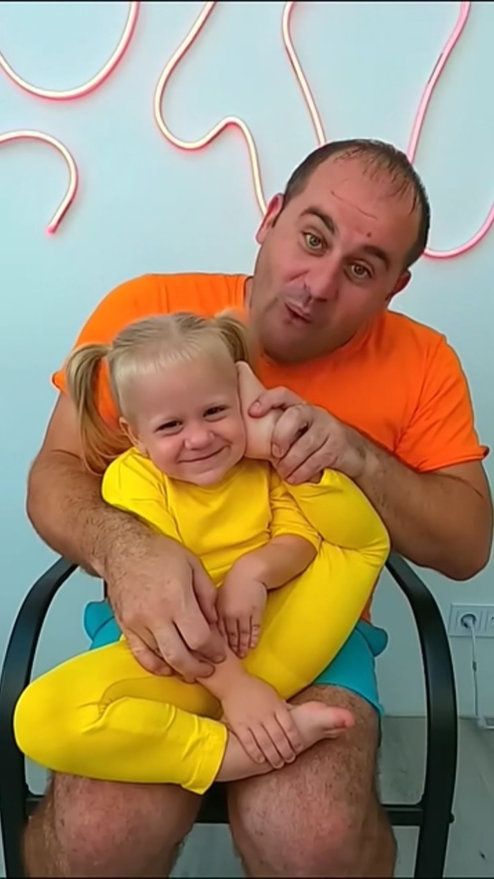 New phone for little baby 🥰😍😘 - YouTube