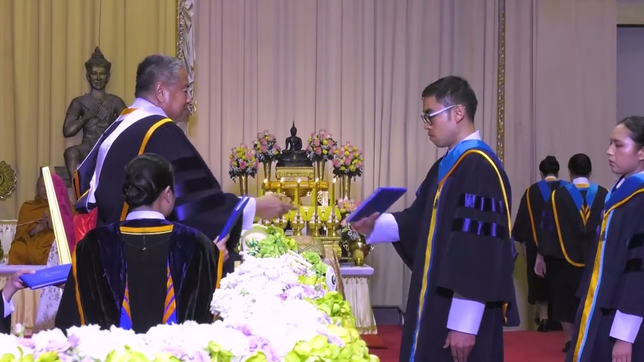 ข่าว พิธีพระราชทานปริญญาบัตร รุ่น 50 วันที่ 2