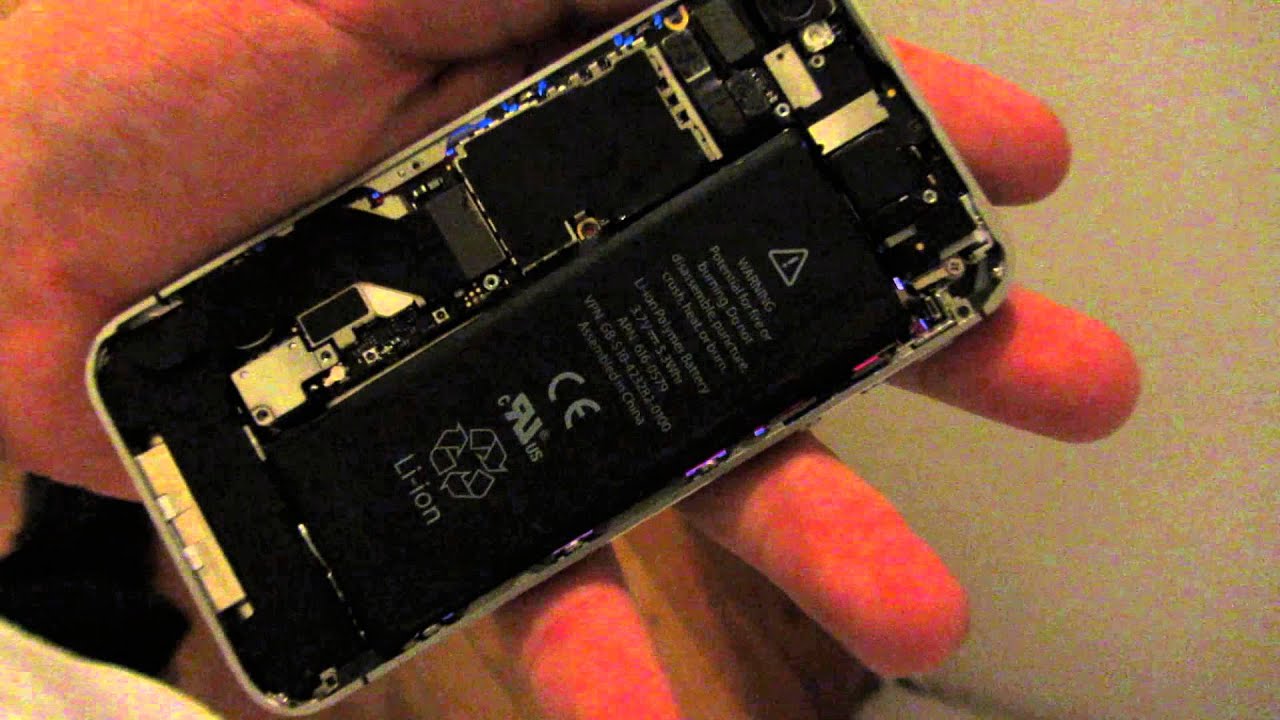 What water damage LOOKS like iPhone 4s!