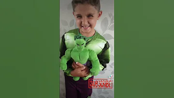Little Boy Transformation Into Hulk طفل صغير يتحول إلى الرجل الأخضر Shorts Tiktok 