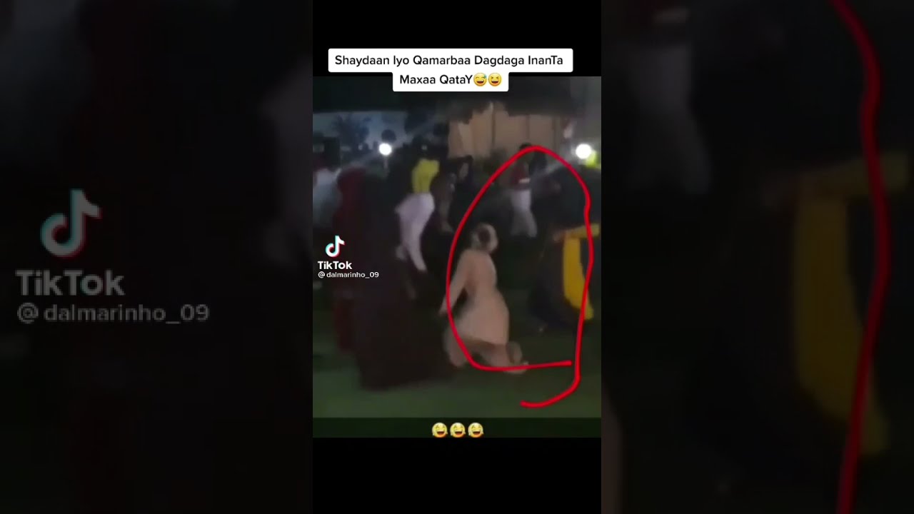 WoW This Somali Girl Got Talent Hijab Excellent Dance In Public Girls Are Pretty 