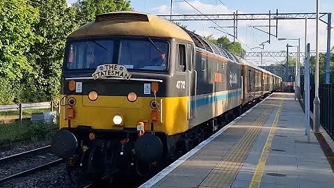 Class 47 (47712) + D1935 passing Bushey with 2-Tone Horn - Royal Windsor Statesman