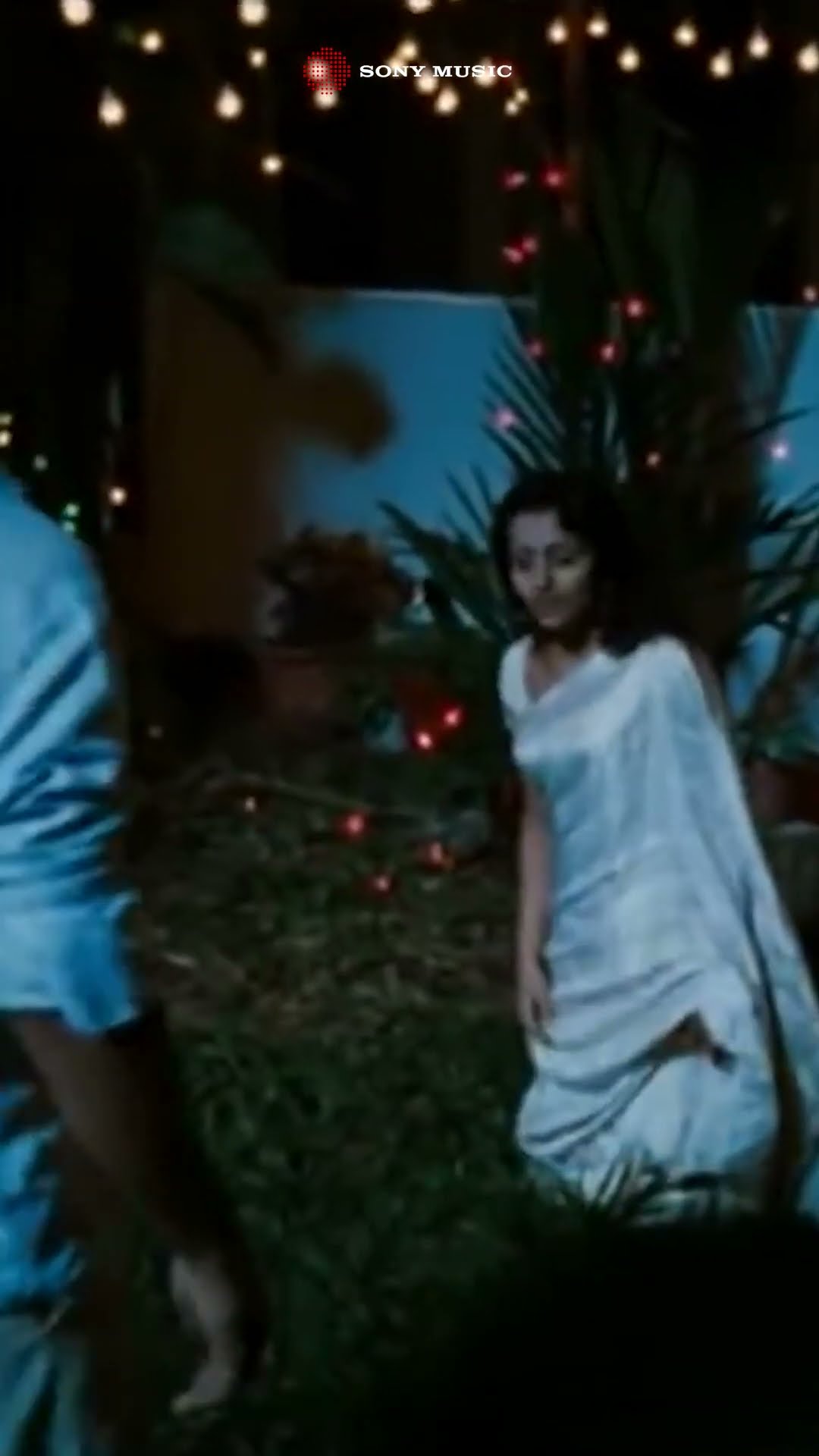 Vinnaithaandi Varuvaayaa - Mannipaaya | A.R. Rahman | STR