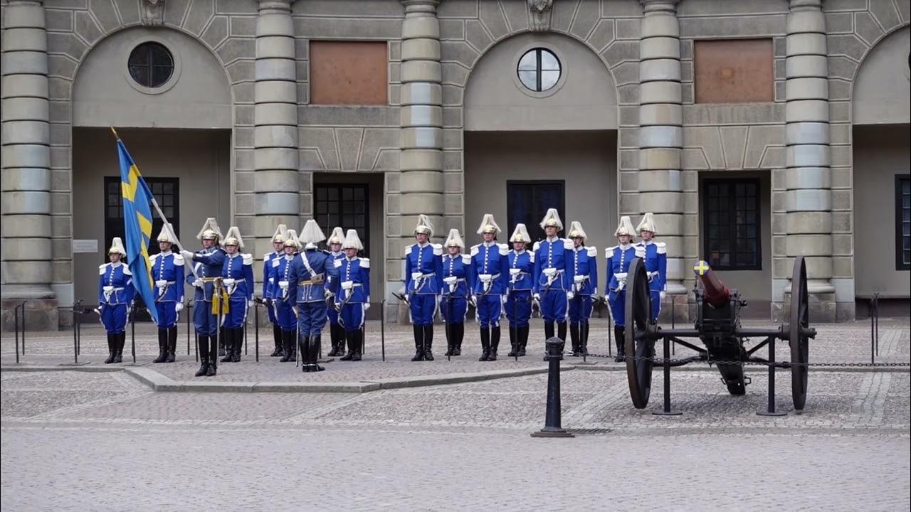 GC3NQWC The changing of the gaurd (Traditional Cache) in Stockholm