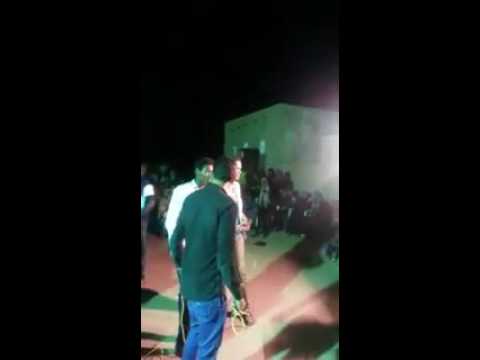 مجادعة شعرية زهيدة همت