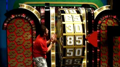 I spin (and break) the Big Wheel at Price is Right Live!