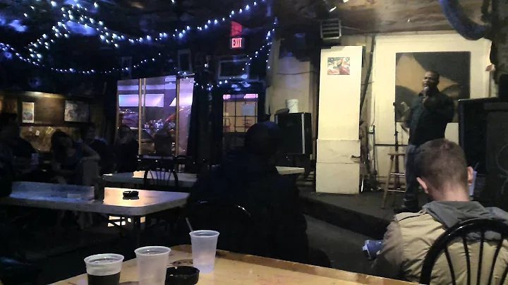 Oscar Pruitt @ P&H open mic Comedy.