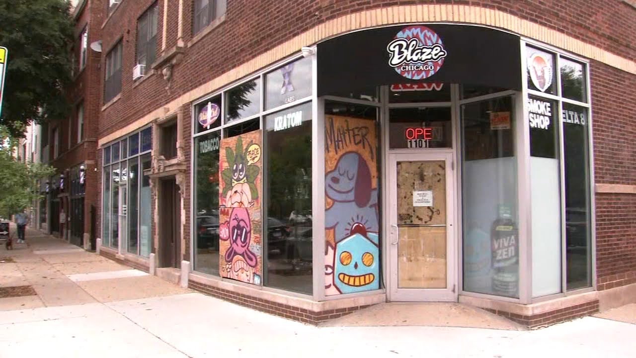 2 smoke shops on Western Avenue targeted by burglars