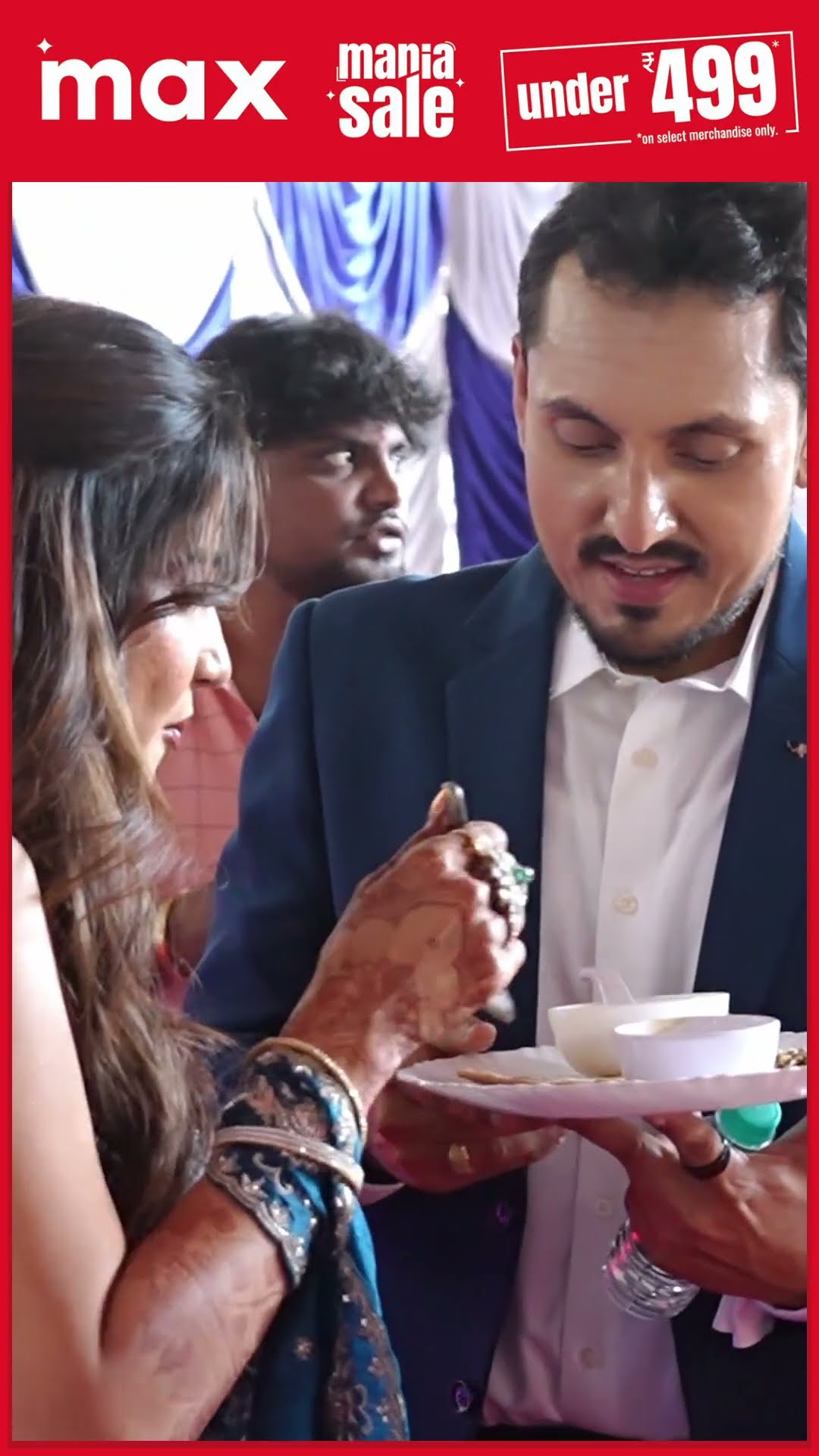 'Chicken Taste பண்ணுங்க Hubby..' ? Sakshi Agarwal Cute Wedding Candid ?
