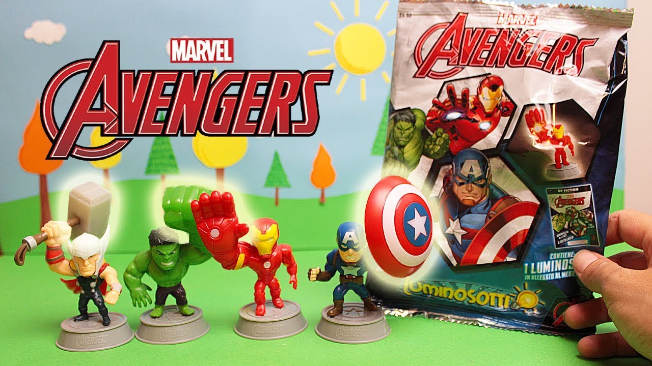 Superhero Gifts Luce Notturna 3D Con Supereroi - 16 Colori Con Telecomando, Lampada LED Per Bambini Con Spiderman, Capitan America, Iron Man - 4