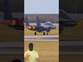 Por que o C-130 Hercules usa hélices?