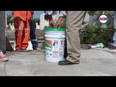 Video: Cómo limpiar un impermeable: 7 pasos (con imágenes)