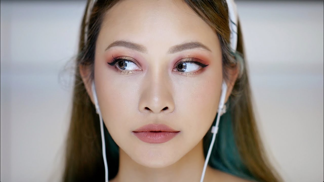 Bright Red Charming look สีแดงท้าแดด สะกดทุกสายตา by Helionof A | JellyJune